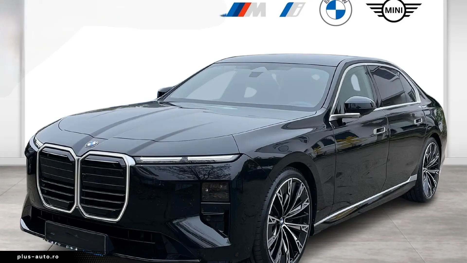 BMW 740 xDrive Executive Lounge   Bowers & Wilkins   Pano