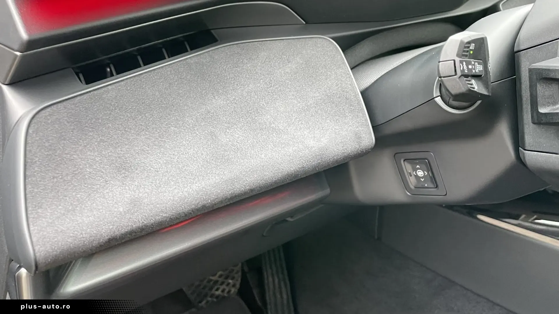BMW 740 xDrive Executive Lounge   Bowers & Wilkins   Pano