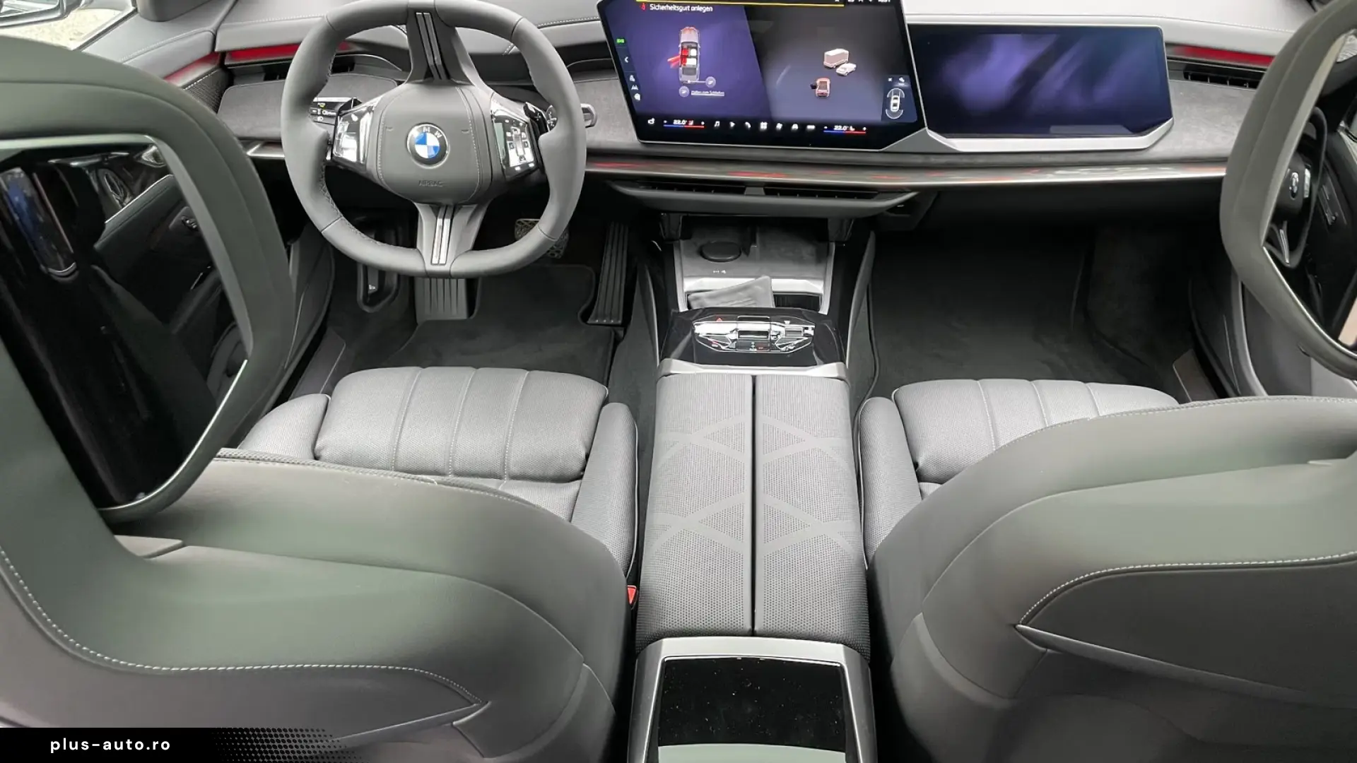 BMW 740 xDrive Executive Lounge   Bowers & Wilkins   Pano