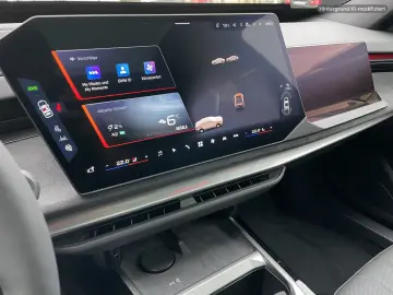 BMW 740 xDrive Executive Lounge   Bowers & Wilkins   Pano