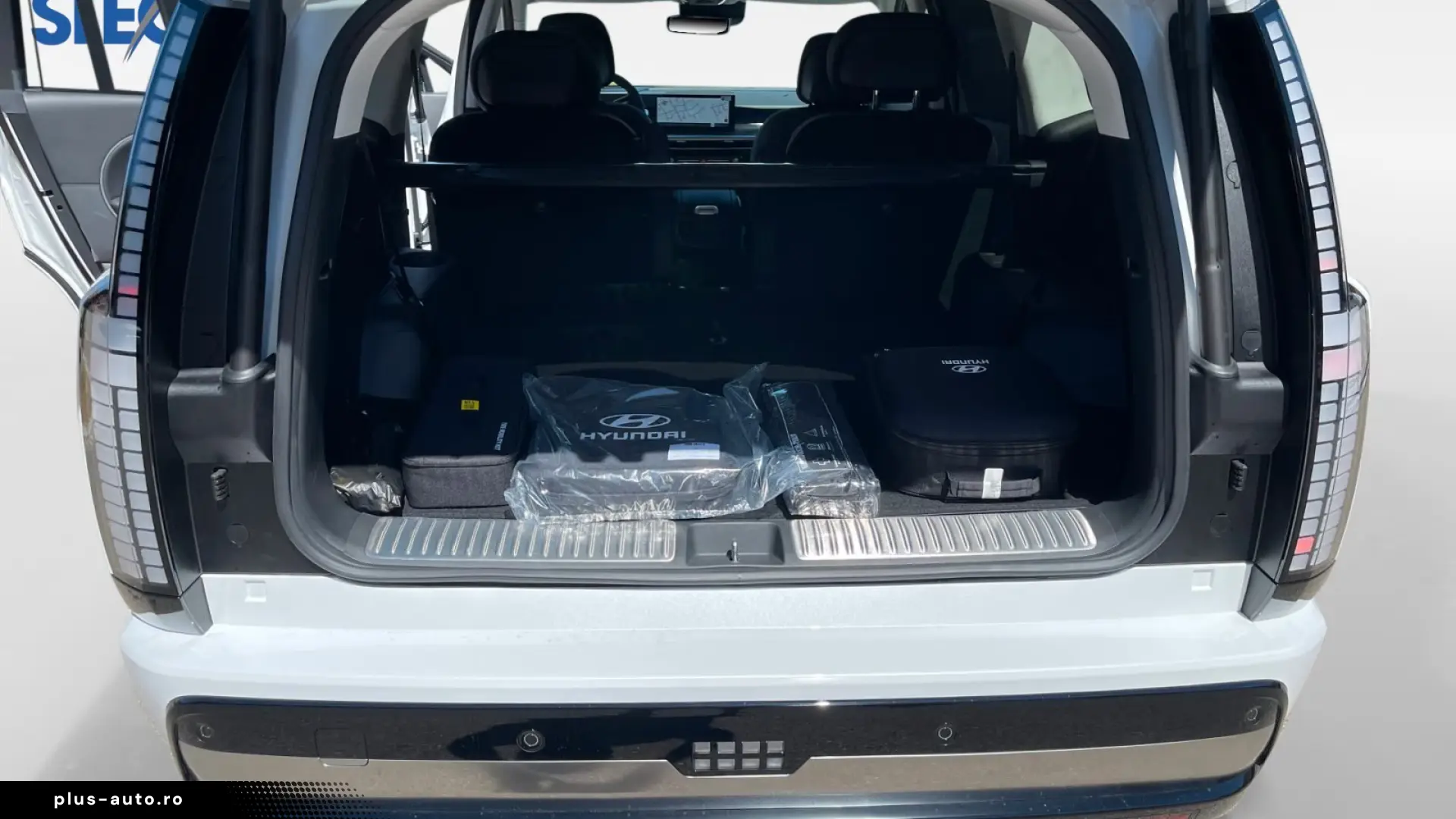 Hyundai IONIQ 9 226 kW 4WD Uniq Panoramadach