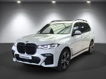 BMW X7 xDrive 40i M Sport  Sky Loung