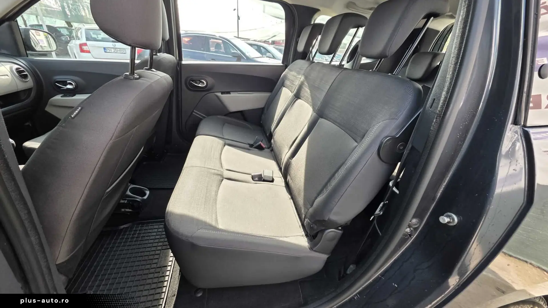 Dacia Lodgy