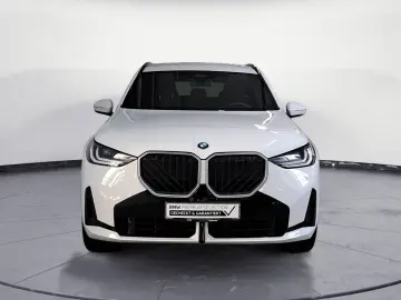 BMW X3 xDrive20 M SPORT   ICONIC GLOW