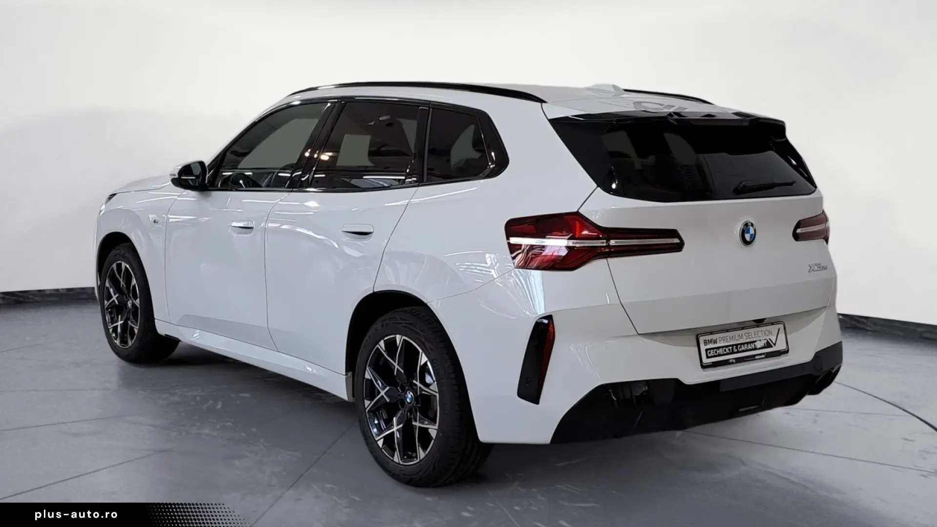 BMW X3 xDrive20 M SPORT   ICONIC GLOW
