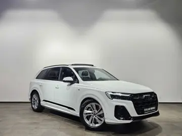 AUDI Q7 55 TFSI e 2x S Line Black Pano Nacht Soft Hud
