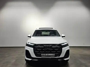AUDI Q7 55 TFSI e 2x S Line Black Pano Nacht Soft Hud
