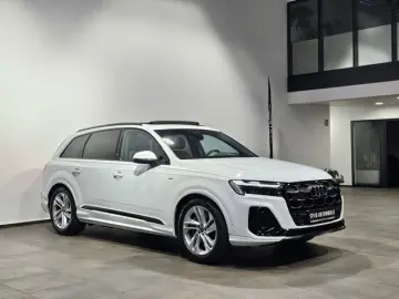 AUDI Q7 55 TFSI e 2x S Line Black Pano Nacht Soft Hud