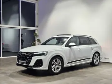AUDI Q7 55 TFSI e 2x S Line Black Pano Nacht Soft Hud