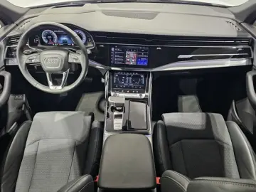 AUDI Q7 55 TFSI e 2x S Line Black Pano Nacht Soft Hud