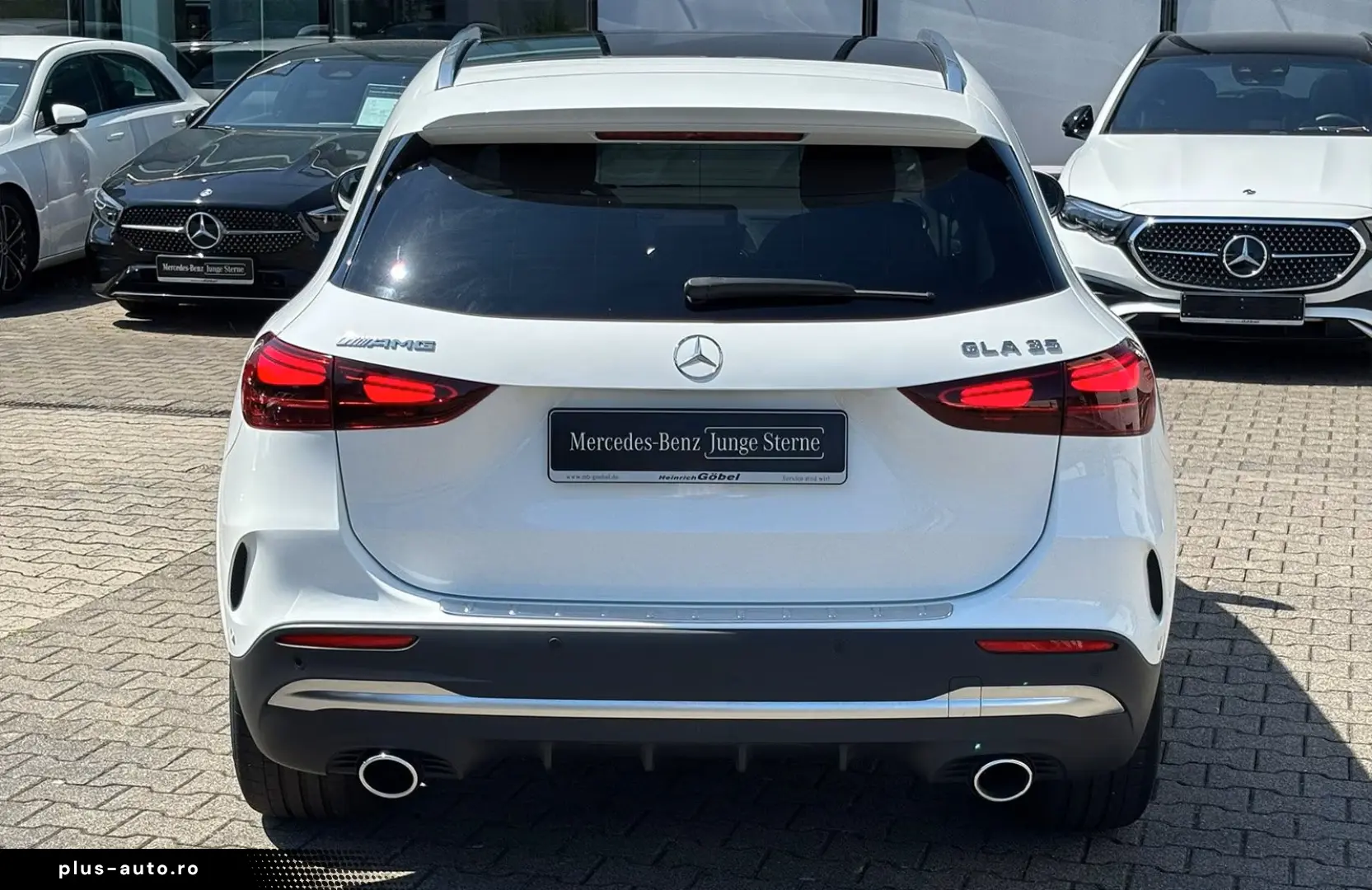 MERCEDES-BENZ AMG GLA 35 4M HUD PANO MEMORY 360 KAMERA