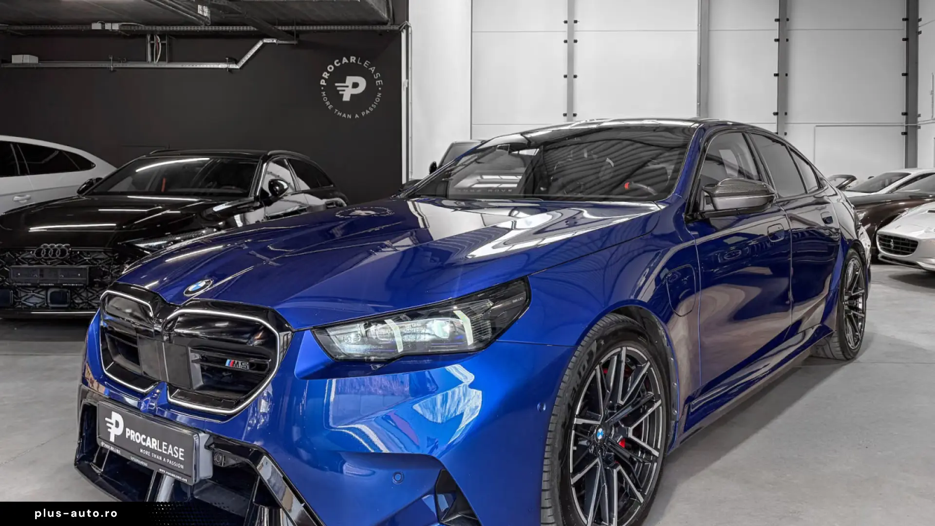 BMW M5 G90   727 CP M CARBON • BOWERS & WILKINS