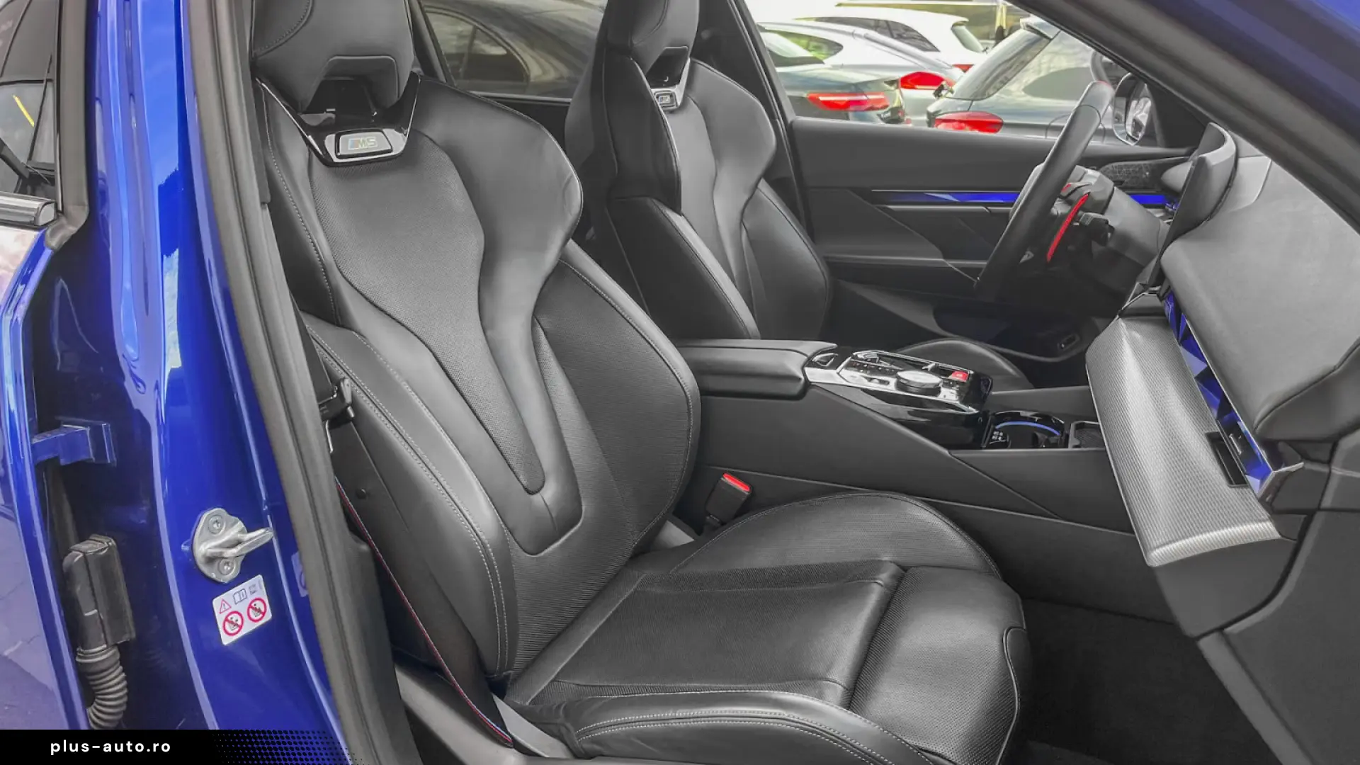 BMW M5 G90   727 CP M CARBON • BOWERS & WILKINS