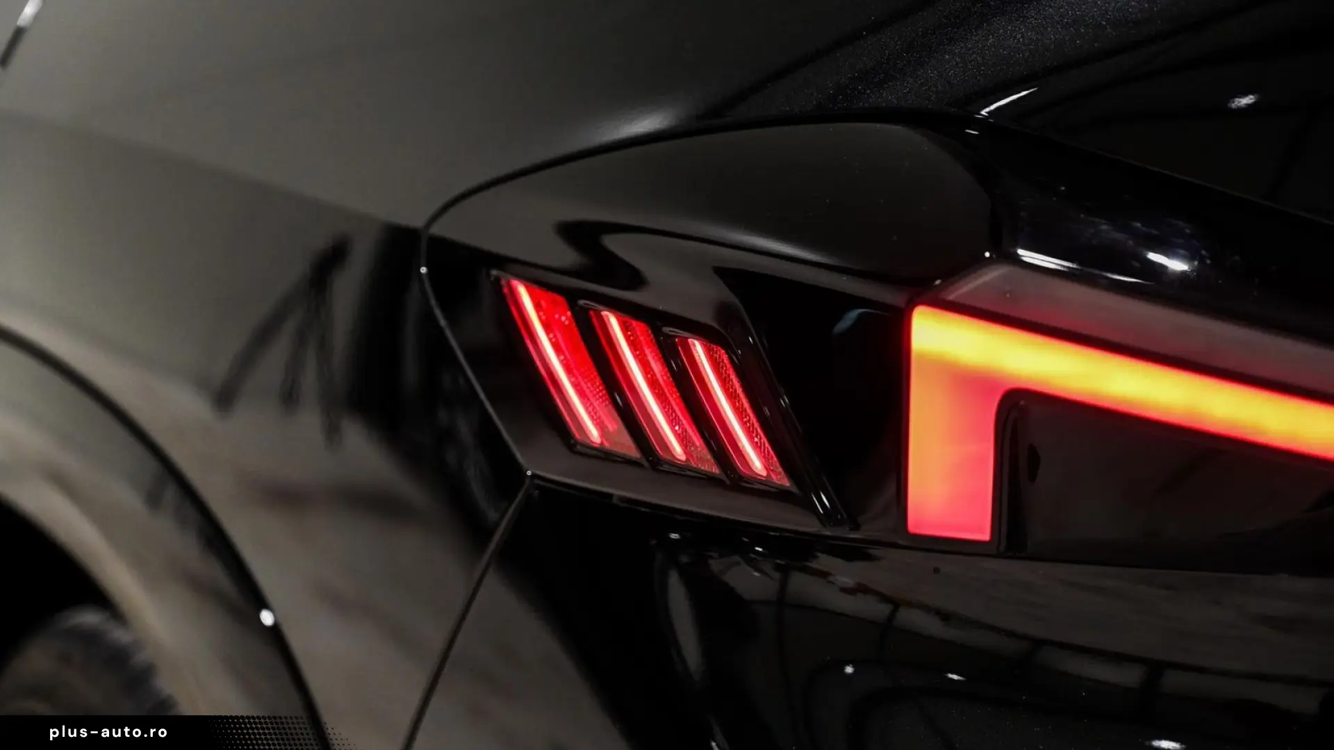 BMW XM M DRIVER'S PACKAGE • MASSAGE • HUD