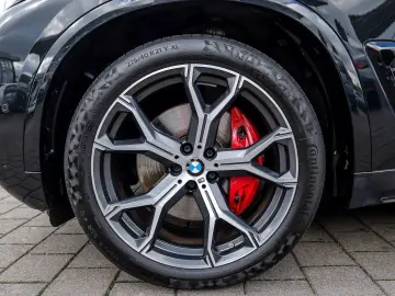BMW X5 xDrive30d M Sport HUD PANO ACC AHK 360 KAM