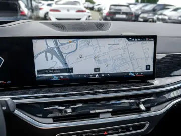 BMW X5 xDrive30d M Sport HUD PANO ACC AHK 360 KAM