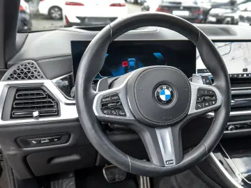 BMW X5 xDrive30d M Sport HUD PANO ACC AHK 360 KAM