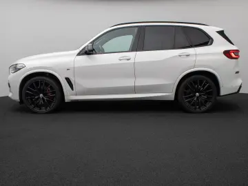 BMW X5 xD30d M Sport 360 Laser HUD DAB HiFi 22Zoll