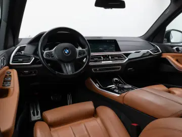 BMW X5 xD30d M Sport 360 Laser HUD DAB HiFi 22Zoll