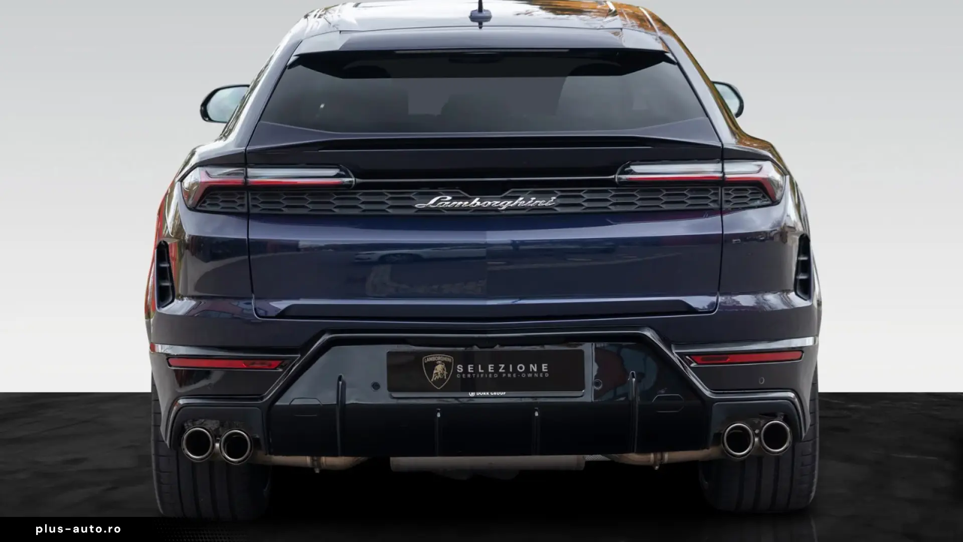 Lamborghini Urus SE   Akrapovic   B&O   Rear Entertainment