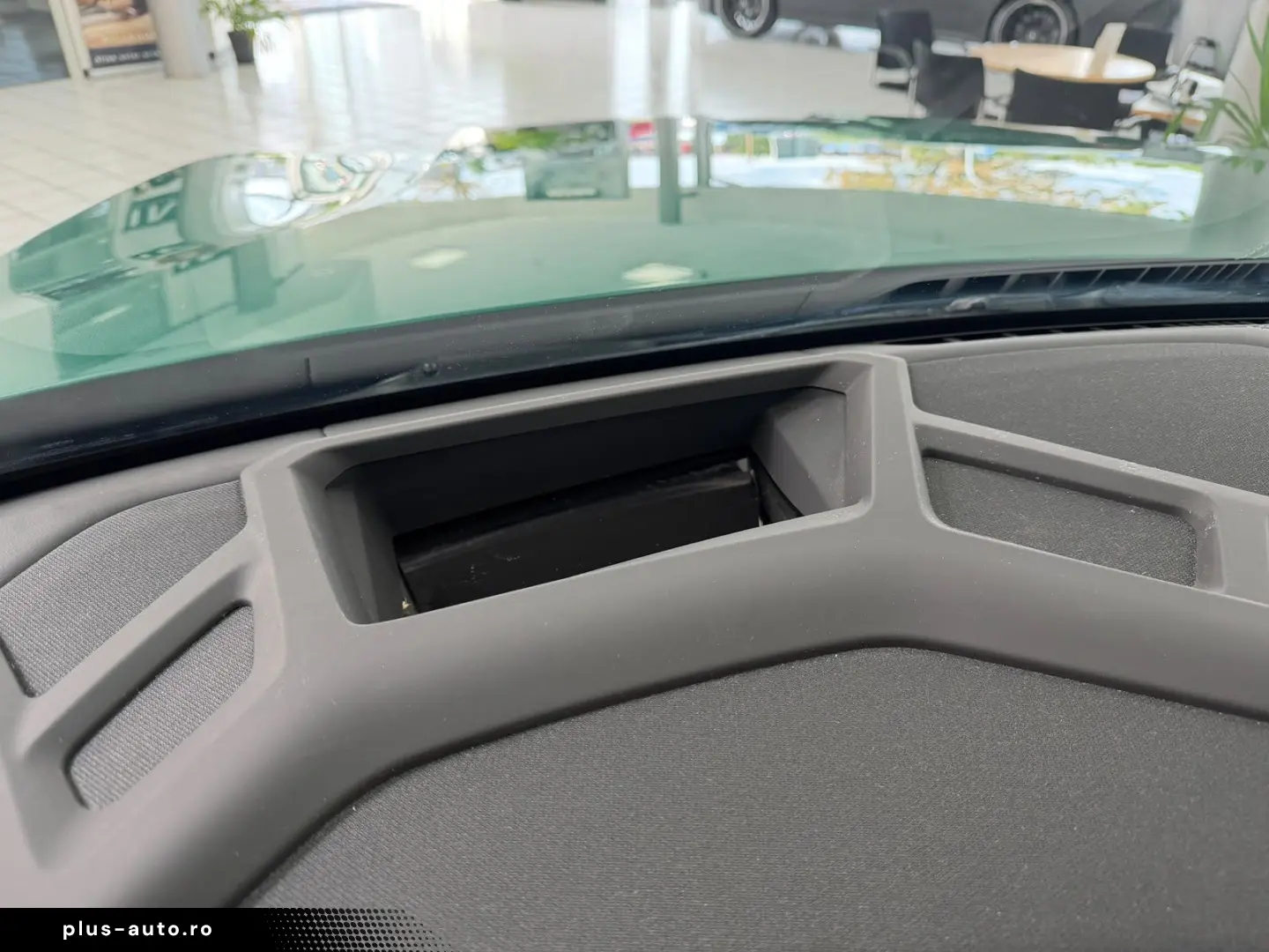 BMW XM 50e ICONIC SOFT MASSAGE H K AHK HUD 360