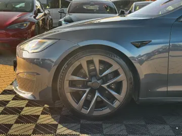 TESLA MODEL S PALLADIUM   ENHANCED AP AI4   MATRIX