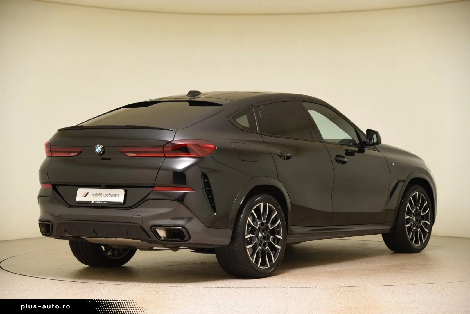 BMW X6 30d xDrive M Sport Pro Adaptive AirSusp. ACC Pano H&K