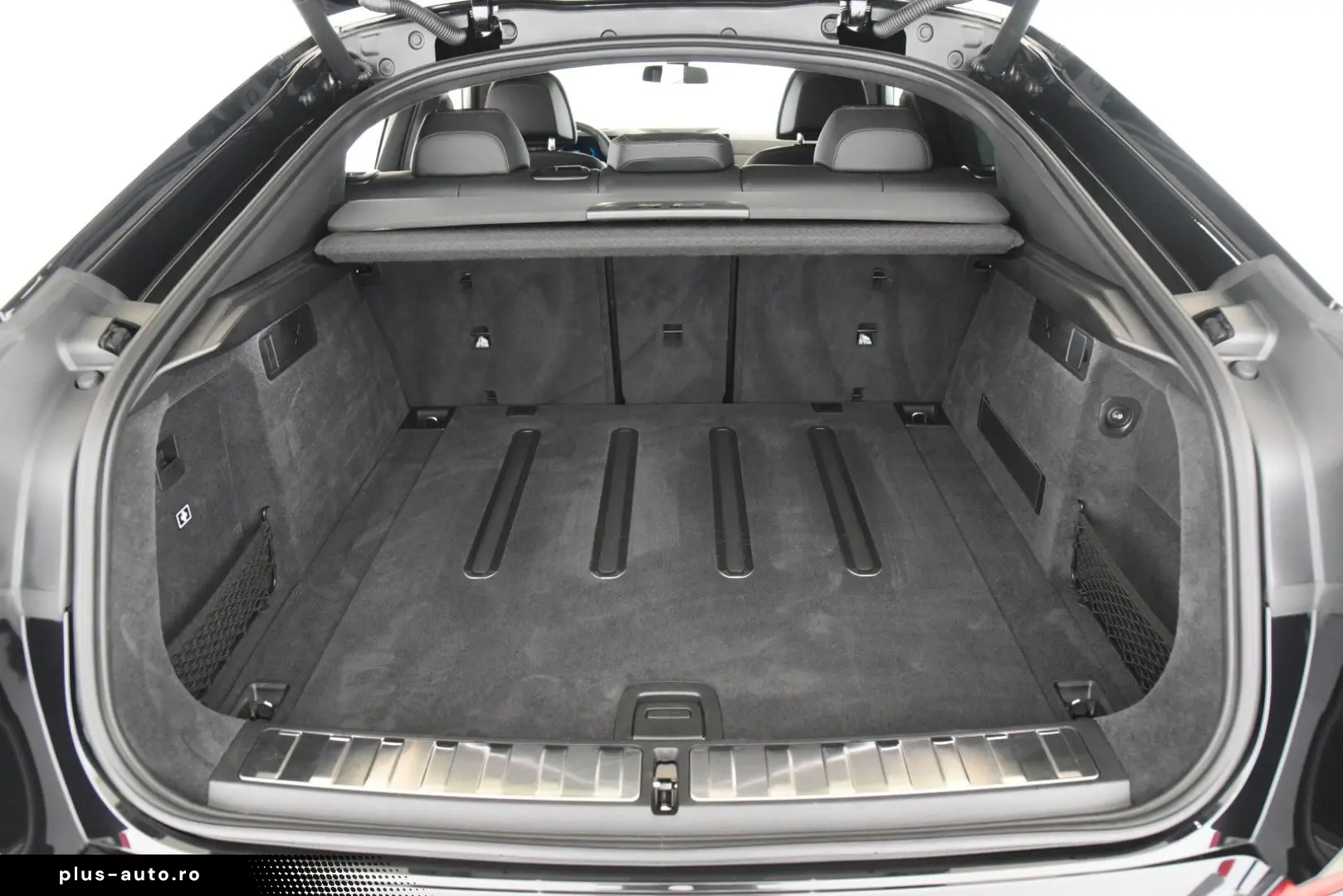 BMW X6 30d xDrive M Sport Pro Adaptive AirSusp. ACC Pano H&K