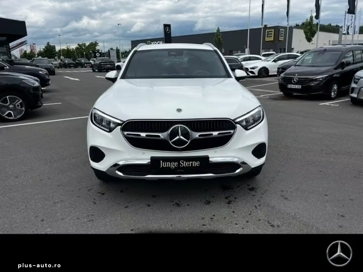 MERCEDES-BENZ GLC 200 4M Avantga Navi LED AHK MBUX Kamera 1
