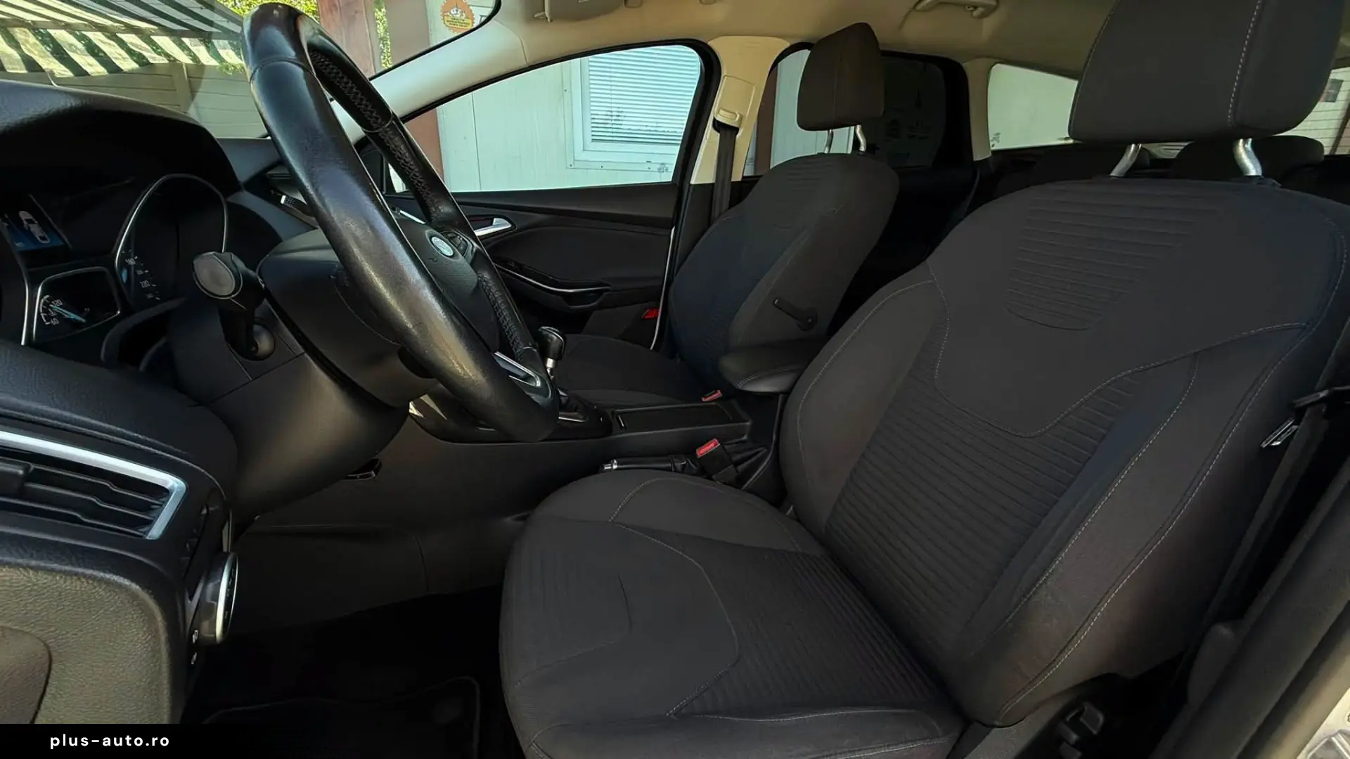 Ford Focus Titanium 07 2015