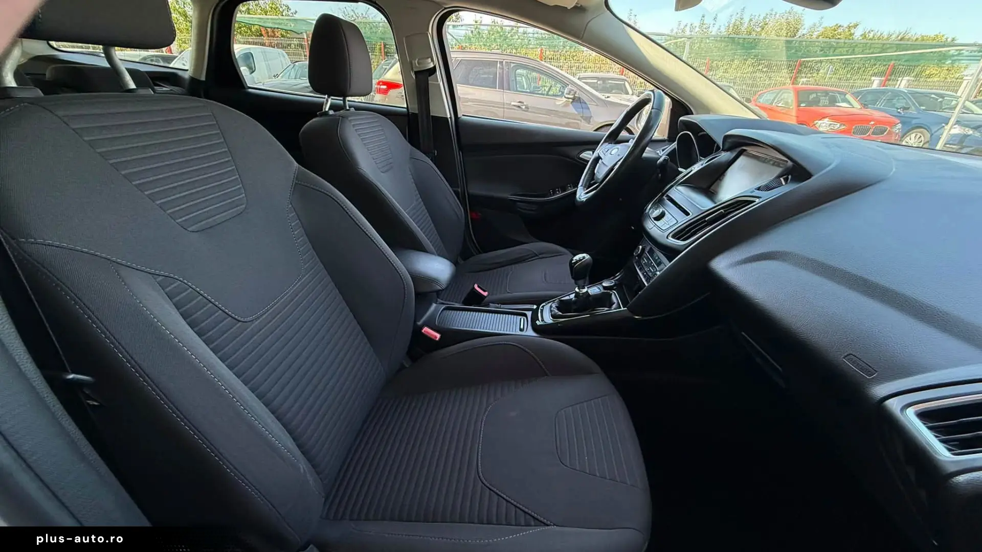 Ford Focus Titanium 07 2015