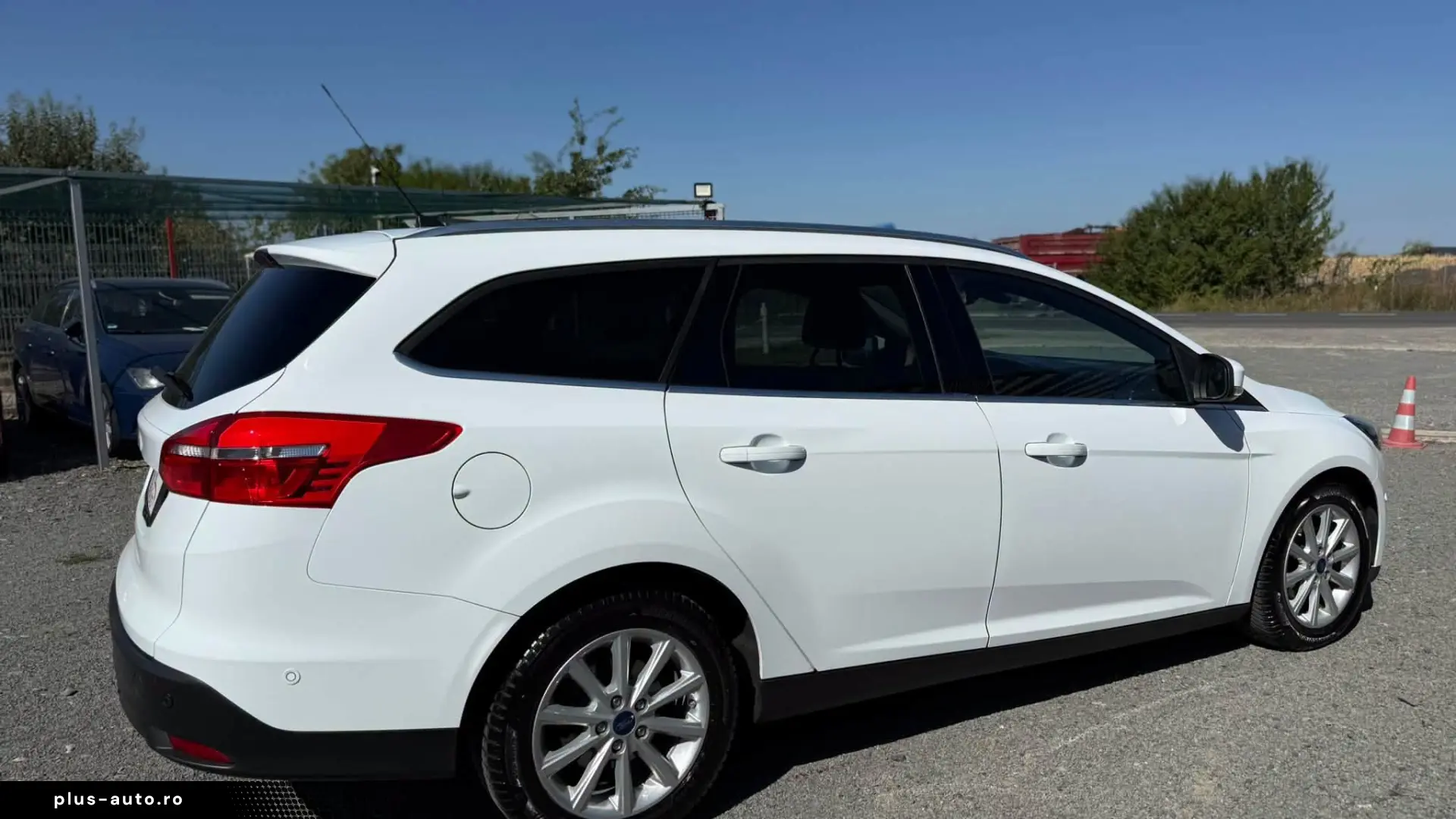 Ford Focus Titanium 07 2015