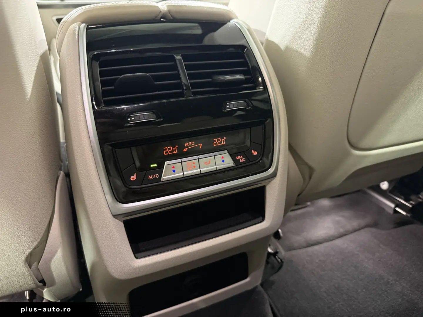 BMW X6 M60i xDrive Pro B&W Pano Massage