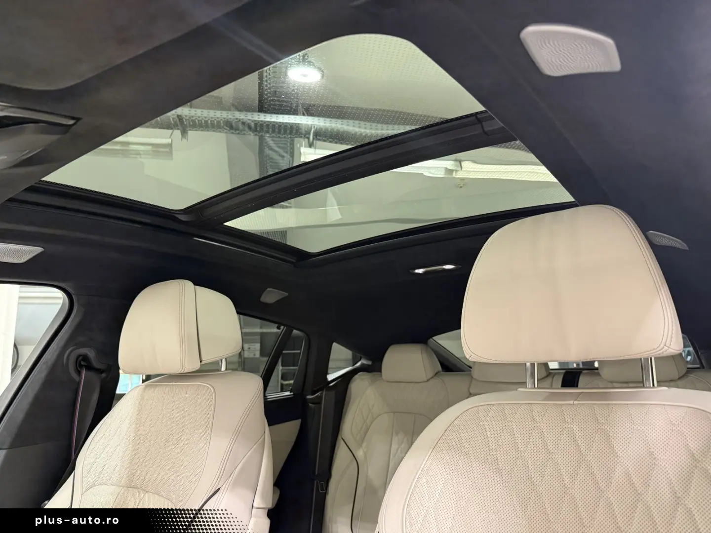 BMW X6 M60i xDrive Pro B&W Pano Massage