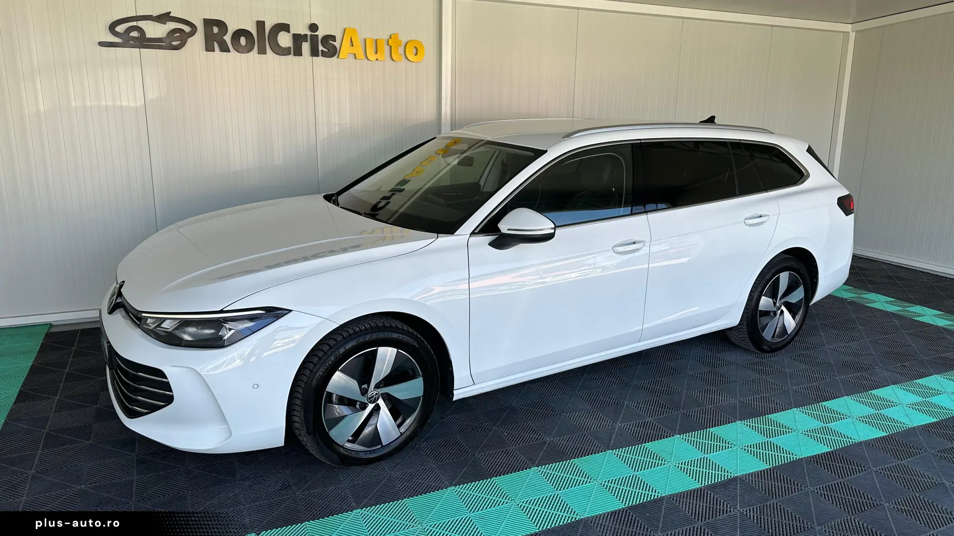Volkswagen Passat SW Hibrid 1.5 Benzina 150 CP An 2025