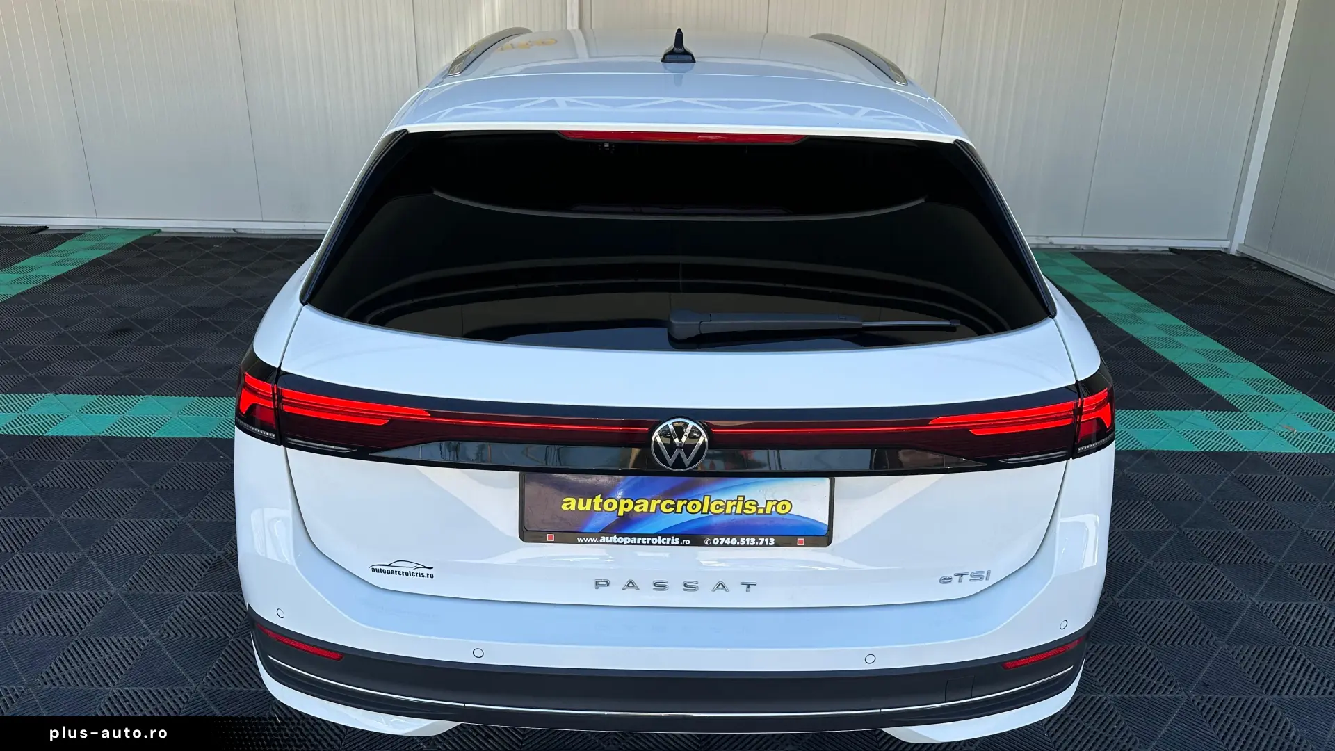 Volkswagen Passat SW Hibrid 1.5 Benzina 150 CP An 2025