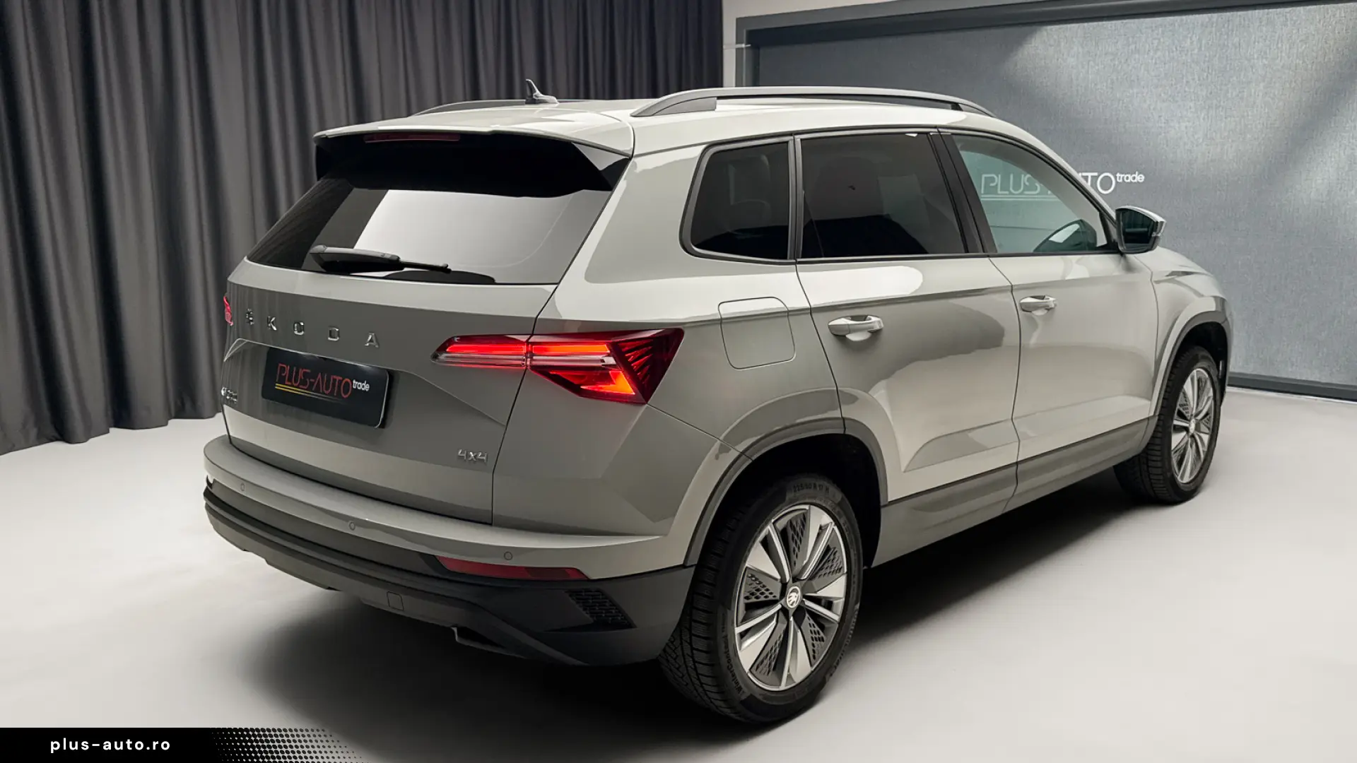 Skoda Karoq 2.0 TDI 150 CP DSG  4x4  Matrix ACC Keyless Cam