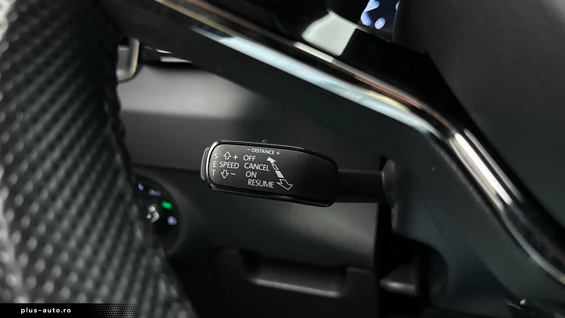 Skoda Karoq 2.0 TDI 150 CP DSG  4x4  Matrix ACC Keyless Cam