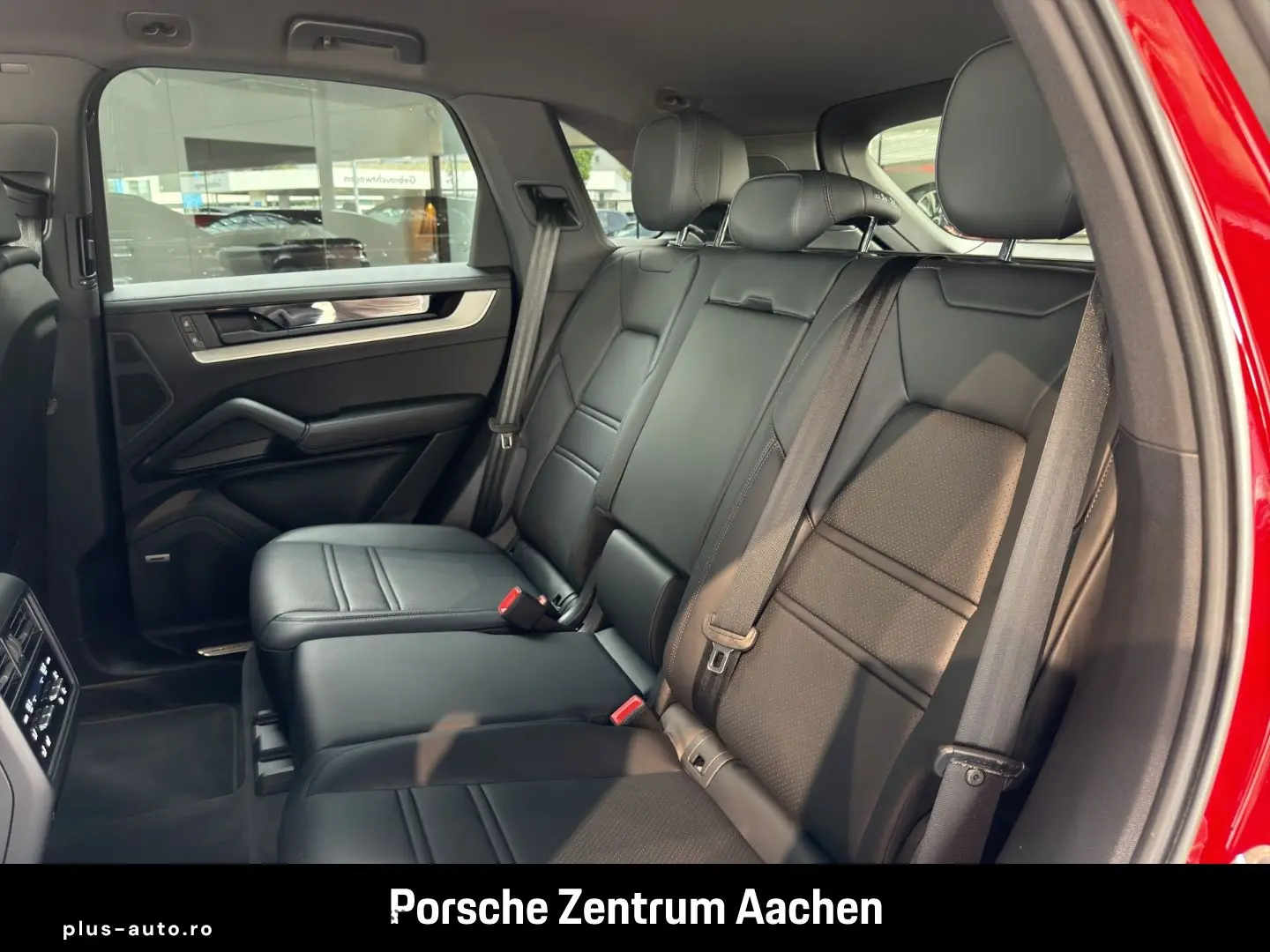 PORSCHE Cayenne S Head-Up Surround-View BOSE 21-Zoll