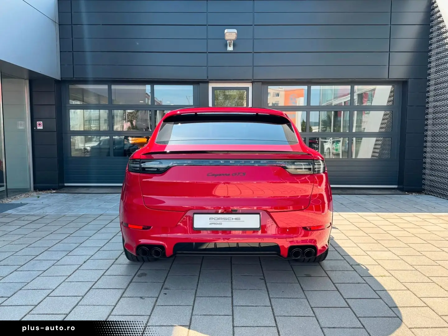PORSCHE Cayenne Coupe GTS