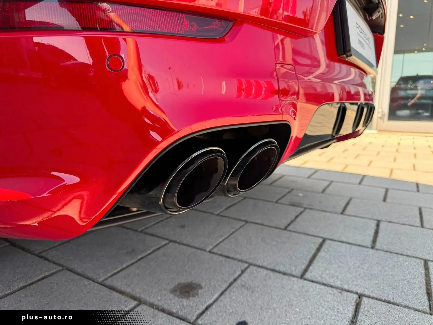 PORSCHE Cayenne Coupe GTS