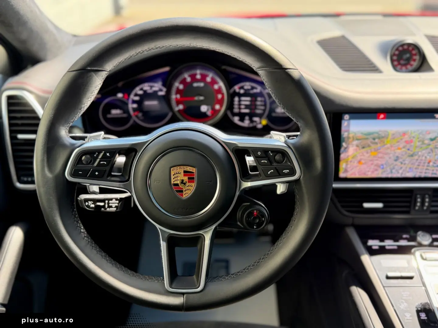 PORSCHE Cayenne Coupe GTS 4.0 V8 HUD PANO CARBON 360 22