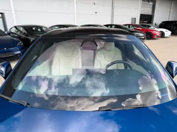 TESLA MODEL S PLAID   MATRIX LED   ENHANCED AP 4   21