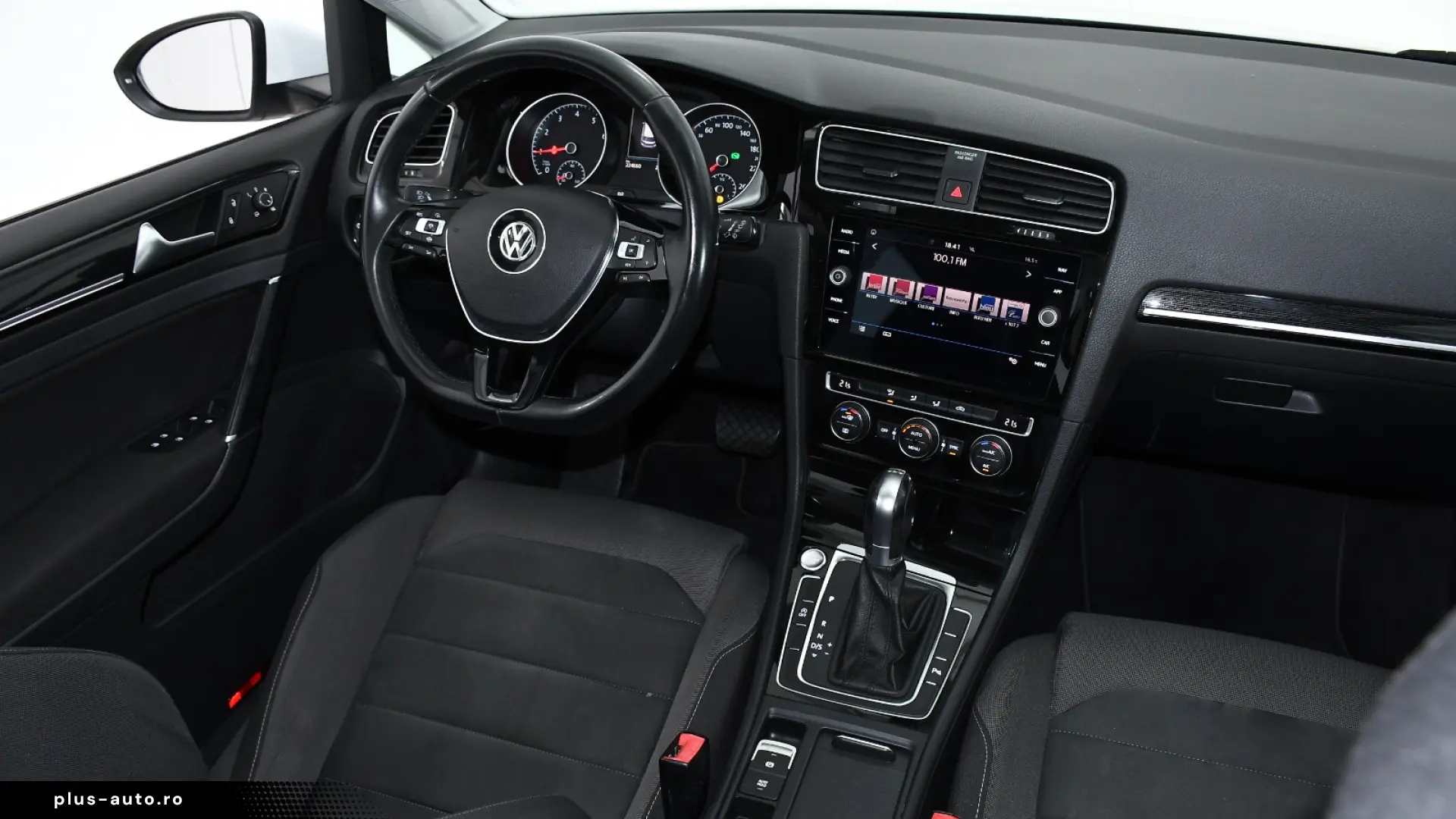 Volkswagen Golf 7.5 Carat