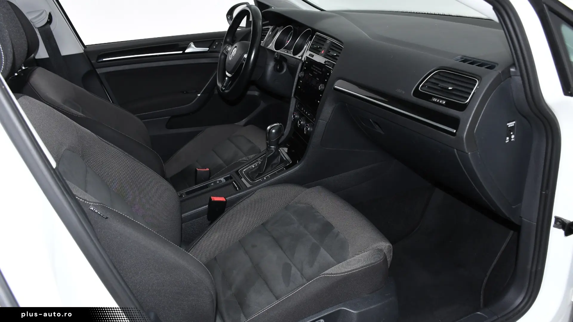 Volkswagen Golf 7.5 Carat