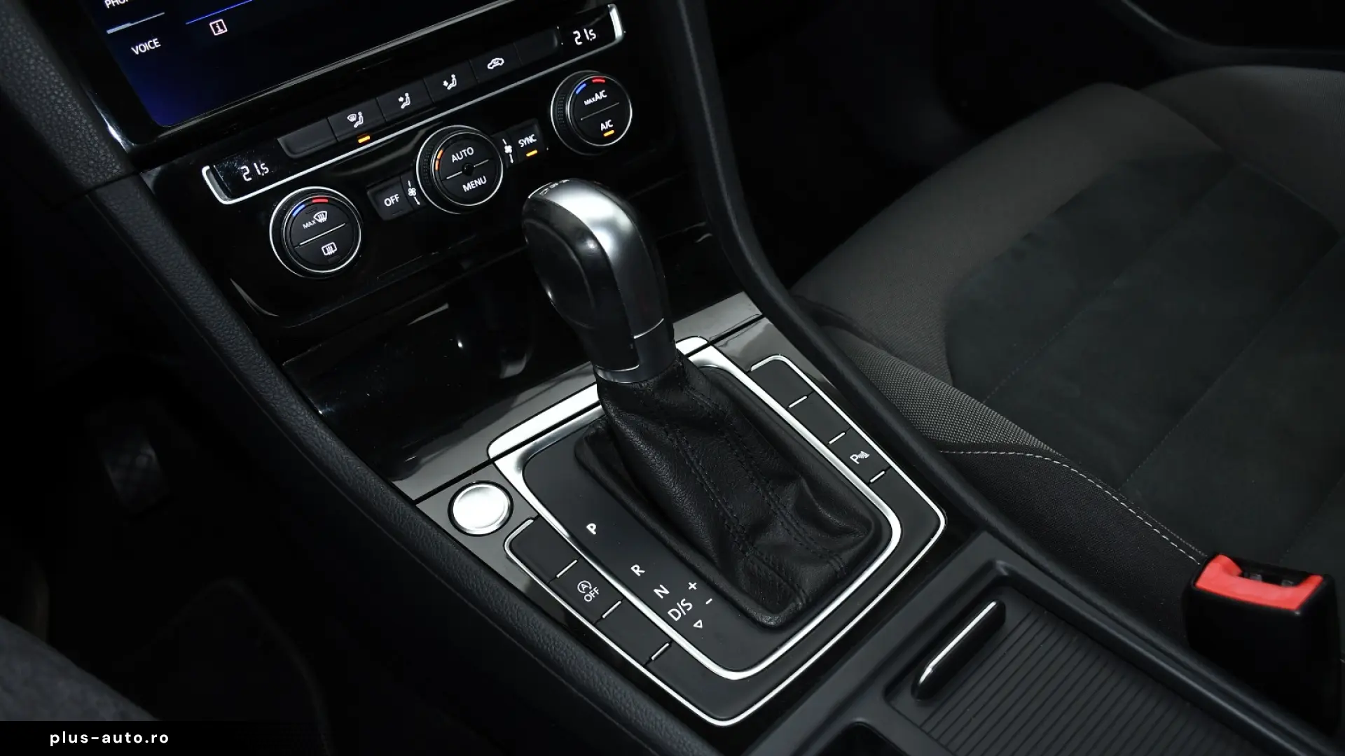 Volkswagen Golf 7.5 Carat