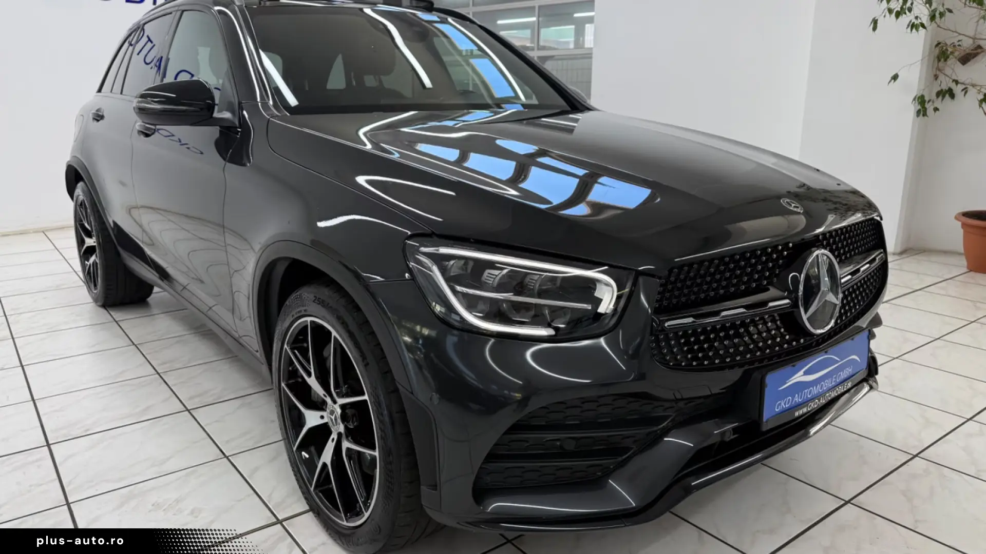 Mercedes-Benz GLC 220d 4M AMG Line Night Pano Burmester