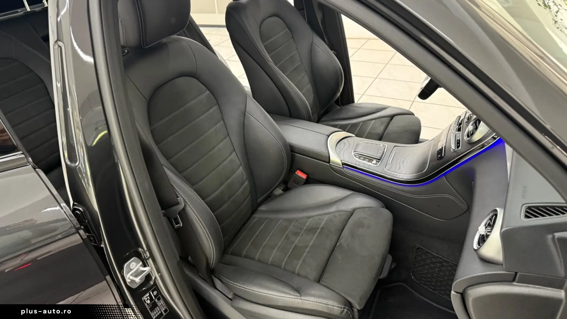 Mercedes-Benz GLC 220d 4M AMG Line Night Pano Burmester