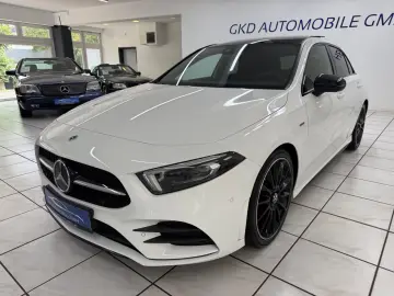 Mercedes-Benz A 200 AMG Line Pano 360  Memory Carplay