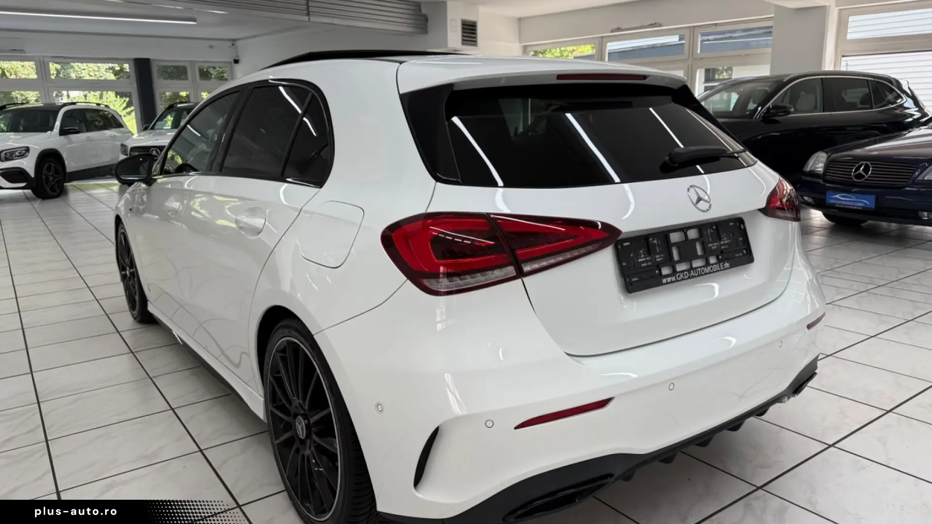 Mercedes-Benz A 200 AMG Line Pano 360  Memory Carplay